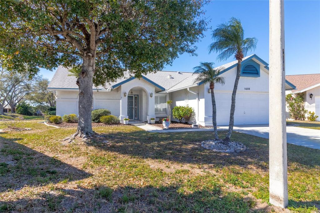 5608 30TH COURT E, Bradenton, FL 34203