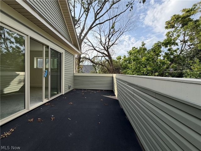 1881 Woodlawn Avenue, Cleveland, OH 44112