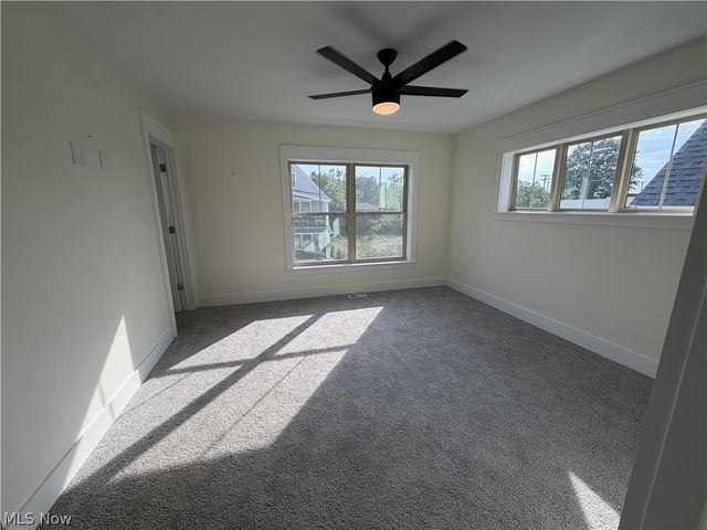 1881 Woodlawn Avenue, Cleveland, OH 44112