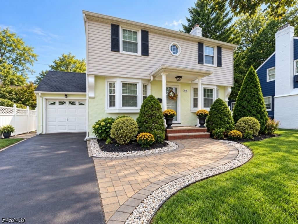 1848 Quaker Way, Union Twp., NJ 07083 — exterior