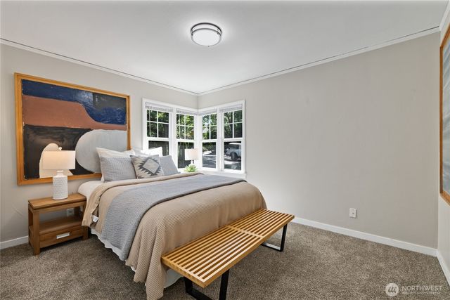 9336 35th Avenue NE, Seattle, WA 98115
