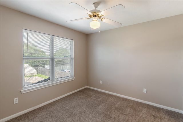 2441 Pintail Loop, College Station, TX 77845