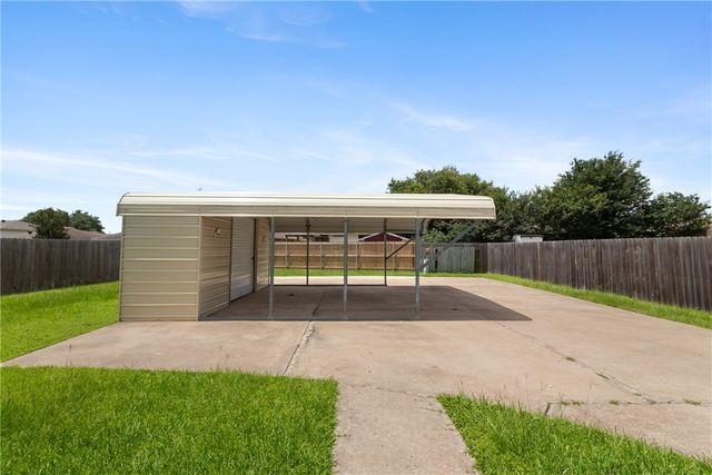 2441 Pintail Loop, College Station, TX 77845