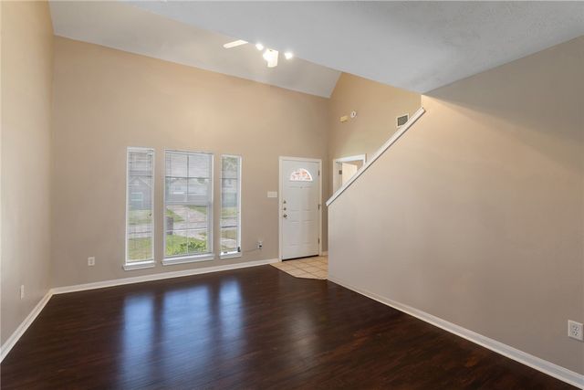 2441 Pintail Loop, College Station, TX 77845