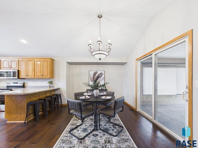 5015 E Newcastle St Street, Sioux Falls, SD 57110