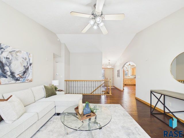 5015 E Newcastle St Street, Sioux Falls, SD 57110