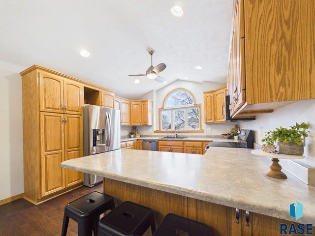 5015 E Newcastle St Street, Sioux Falls, SD 57110