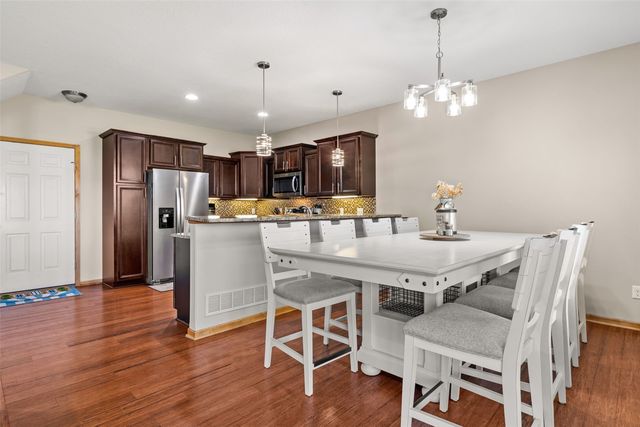 10 Ash Court, North Liberty, IA 52317