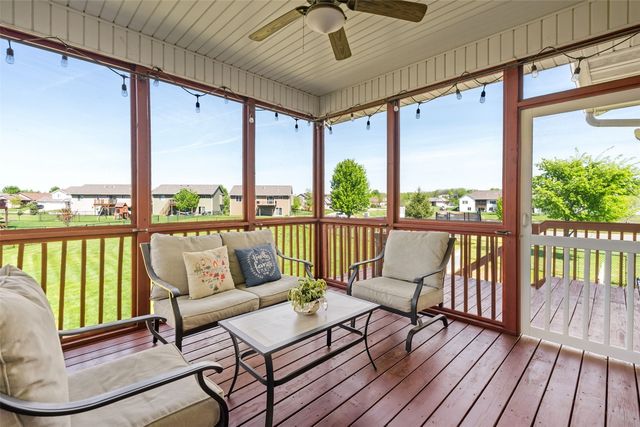 10 Ash Court, North Liberty, IA 52317