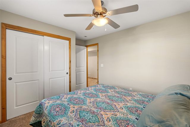 10 Ash Court, North Liberty, IA 52317