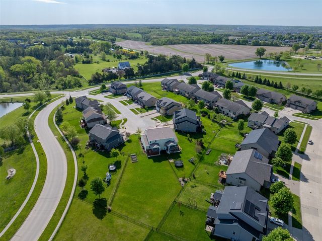 10 Ash Court, North Liberty, IA 52317