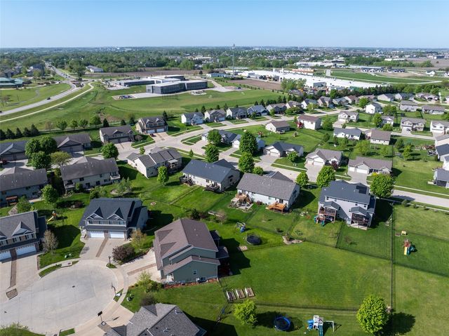 10 Ash Court, North Liberty, IA 52317