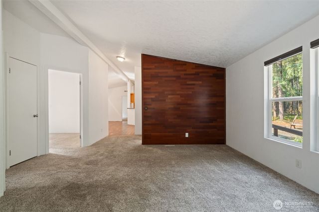 361 N Rainbow Way W, Hoodsport, WA 98548