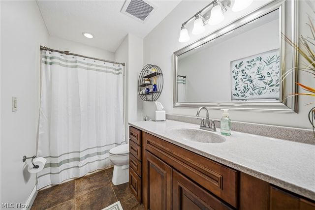 7285 Summerhill Drive, Concord Twp, OH 44077