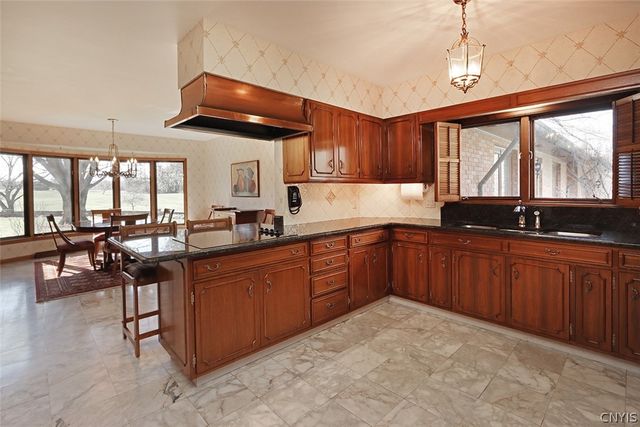 7500 Hunt Lane, Manlius, NY 13066