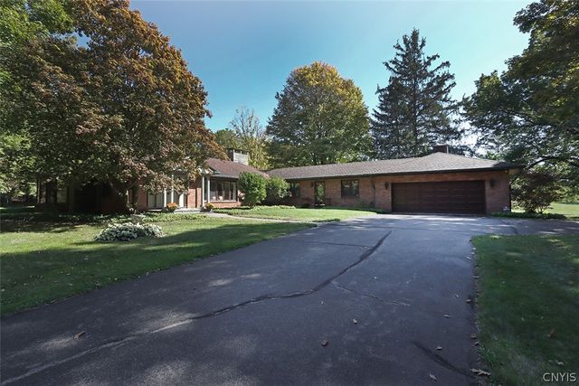 7500 Hunt Lane, Manlius, NY 13066