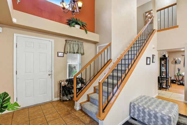 1637 Bridgecreek Dr, Sacramento, CA 95833