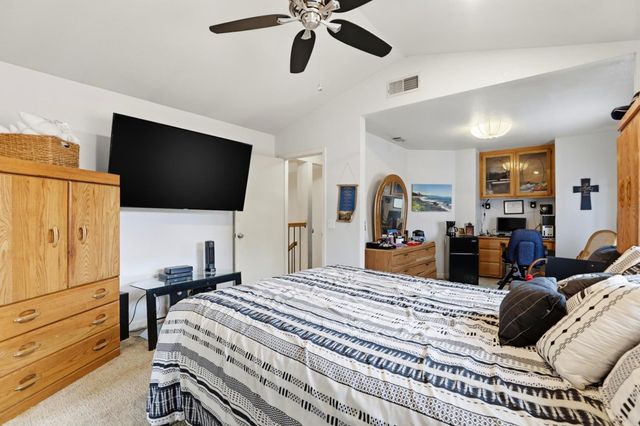 1637 Bridgecreek Dr, Sacramento, CA 95833