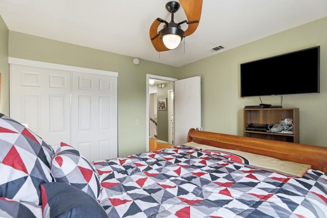 1637 Bridgecreek Dr, Sacramento, CA 95833