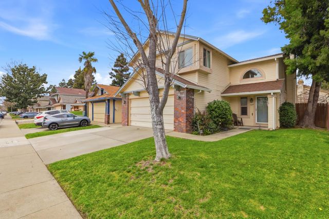 1637 Bridgecreek Dr, Sacramento, CA 95833