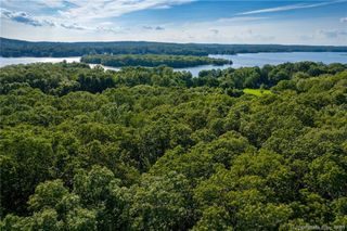 1832 Glasgo Road, Griswold, CT 06351