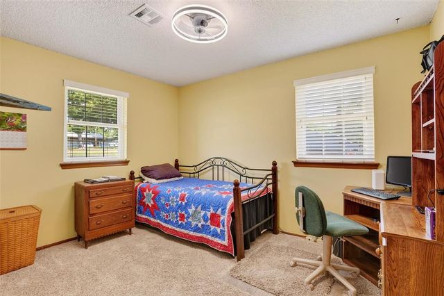 1901 Ives Way, Choctaw, OK 73020