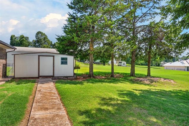 1901 Ives Way, Choctaw, OK 73020