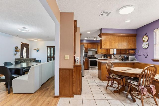 1901 Ives Way, Choctaw, OK 73020