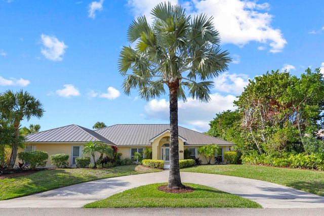 1345 Spanish Lace Lane, Vero Beach, FL 32963