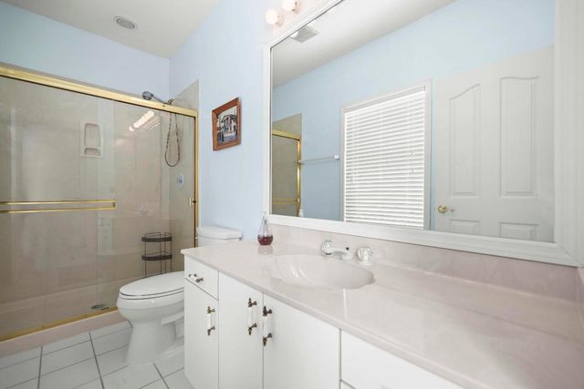 1345 Spanish Lace Lane, Vero Beach, FL 32963