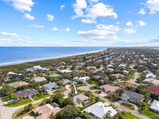 1345 Spanish Lace Lane, Vero Beach, FL 32963