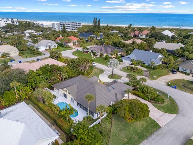 1345 Spanish Lace Lane, Vero Beach, FL 32963