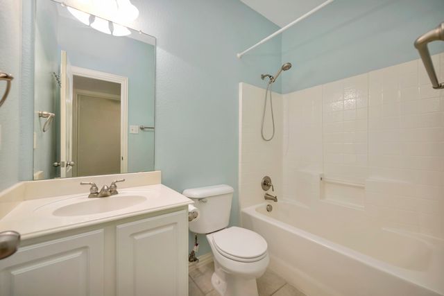 3928 Bamberg Lane, Fort Worth, TX 76244