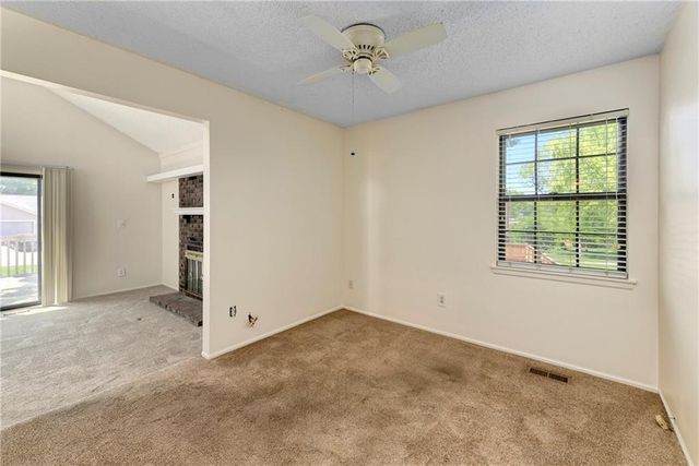 8266 Monrovia Street, Lenexa, KS 66215