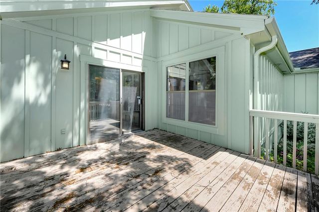 8266 Monrovia Street, Lenexa, KS 66215