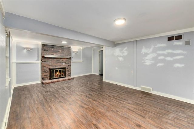 8266 Monrovia Street, Lenexa, KS 66215