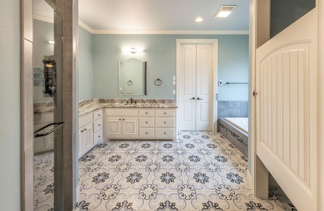 8 Wilshire Boulevard, Lubbock, TX 79416