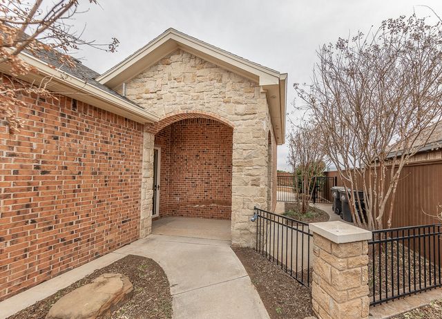 8 Wilshire Boulevard, Lubbock, TX 79416