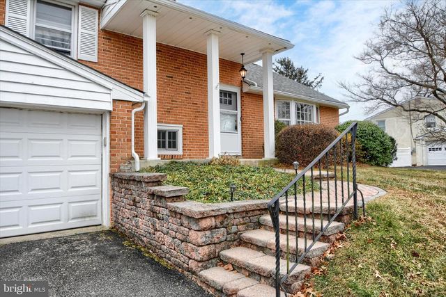 246 HOLLY HILL RD, Richboro, PA 18954