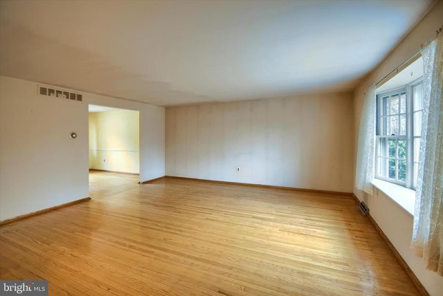 246 HOLLY HILL RD, Richboro, PA 18954