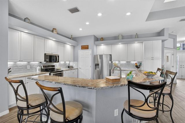 3615 GAVIOTA DRIVE, Sun City Center, FL 33573