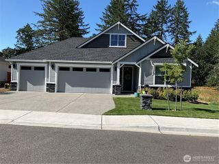 2011 142nd Street Ct S, Spanaway, WA 98387