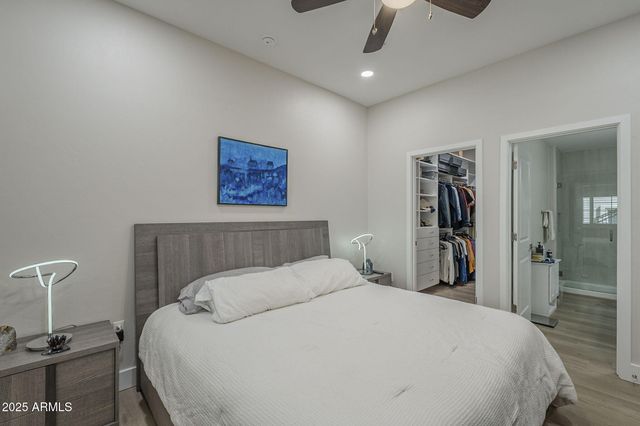 2038 E RIVER Road 101, Tucson, AZ 85718