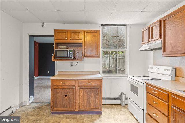 322 S FRONT ST, Wrightsville, PA 17368