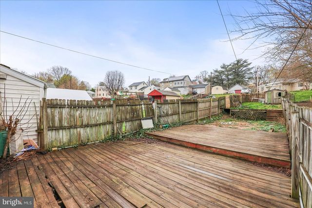 322 S FRONT ST, Wrightsville, PA 17368