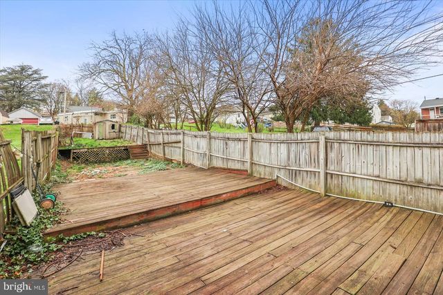 322 S FRONT ST, Wrightsville, PA 17368