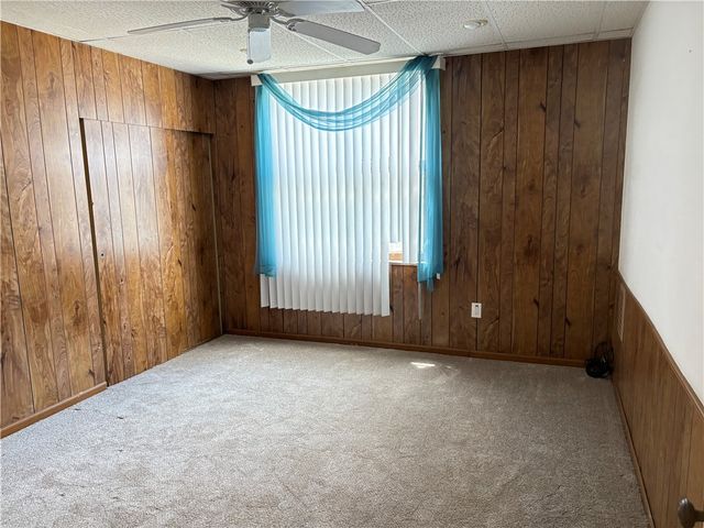 3884 East St, Observatory Hill, PA 15214