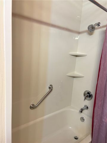 3884 East St, Observatory Hill, PA 15214