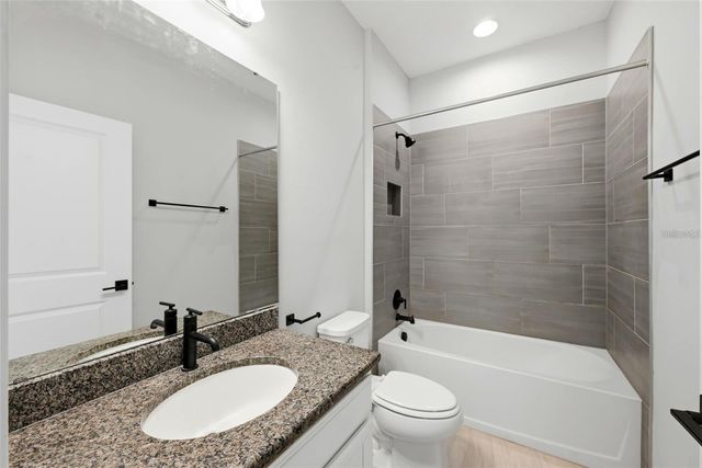 575 AVILA PLACE, Howey In The Hills, FL 34737