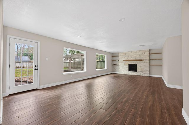 6322 Inway Drive, Spring, TX 77389